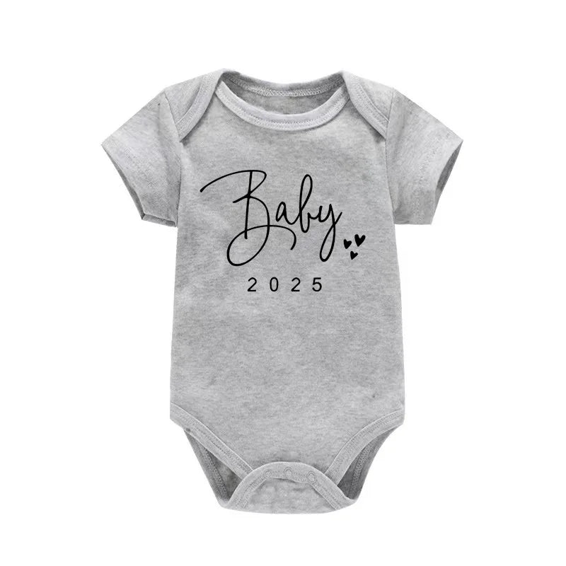 Baby Announcement Coming Soon 2025 Newborn Baby Romper Casual Boys Girls Bodysuit Body Pregnancy Reveal Clothes Infant Jumpsuit
